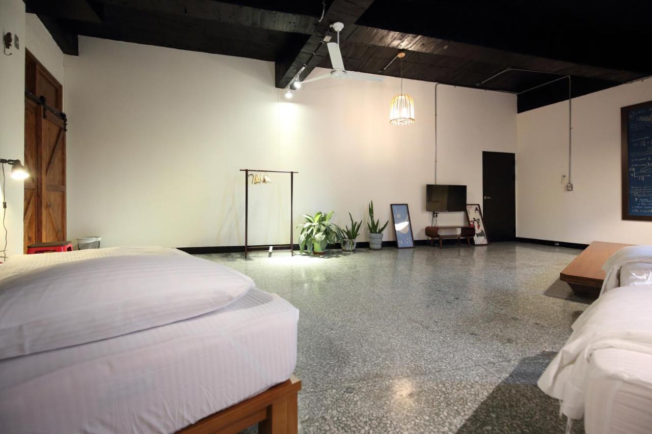 View Hostel Kota Hualien Bagian luar foto
