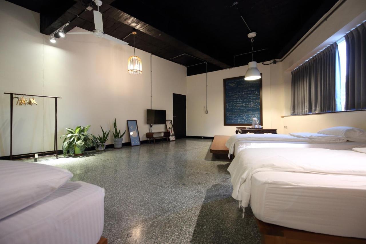View Hostel Kota Hualien Bagian luar foto