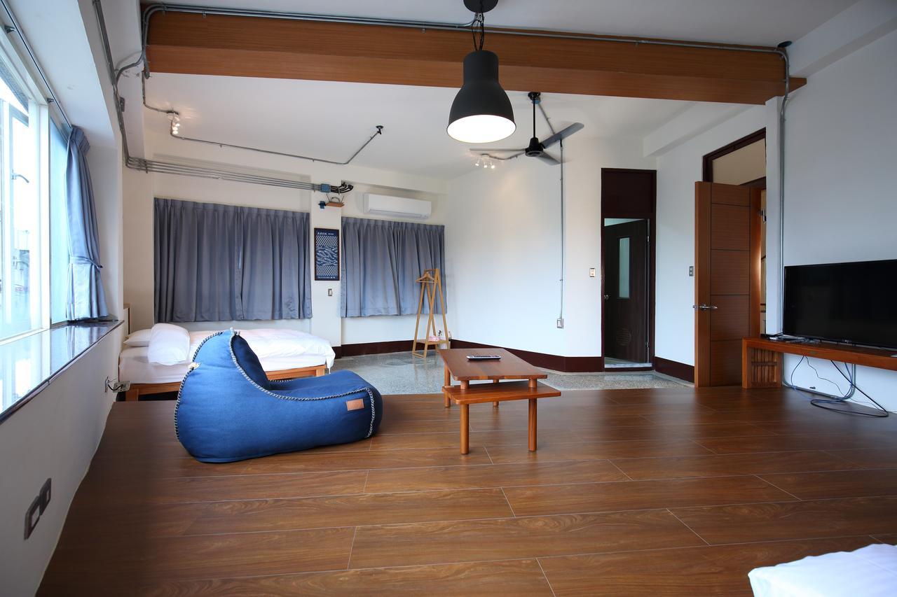 View Hostel Kota Hualien Bagian luar foto