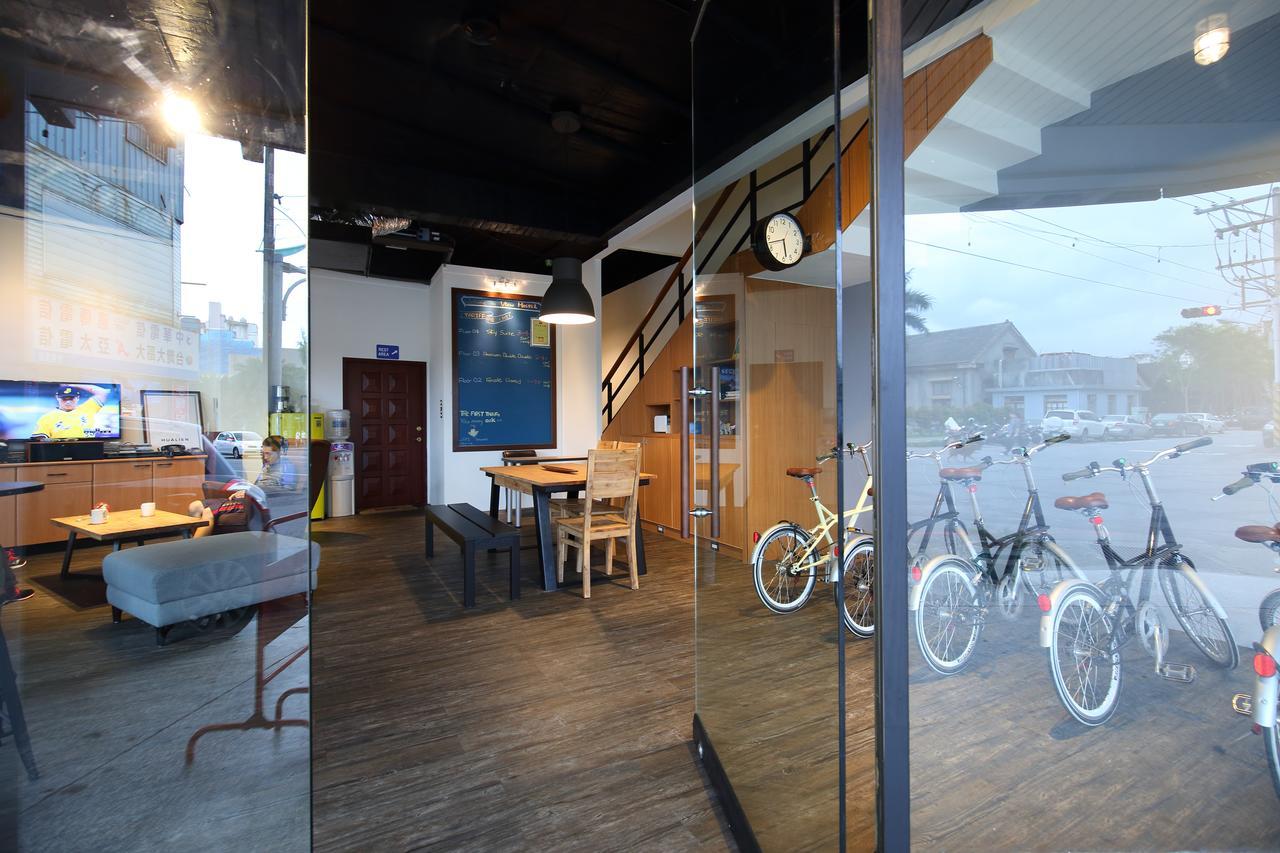 View Hostel Kota Hualien Bagian luar foto